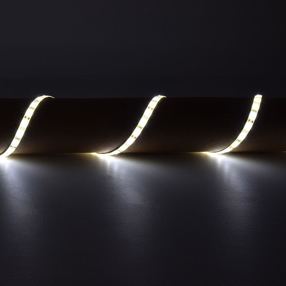 Kit Striscia LED SMD DIY - 5m Monocolore IP65 08W 153.728UK - immagine 4