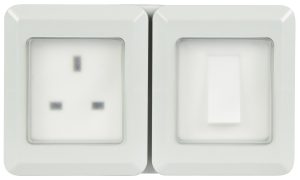Interruttore e Presa da Esterno Impermeabili - Mercury 429.919UK