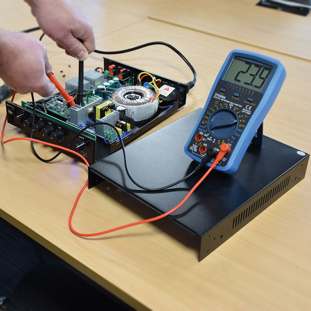 Multimetro Digitale Professionale con Tester di Rete e Cavo USB - Mercury 600.107UK - immagine 3